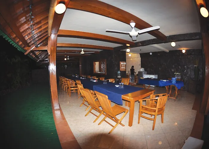 Wreck Divers & Restaurant 3*